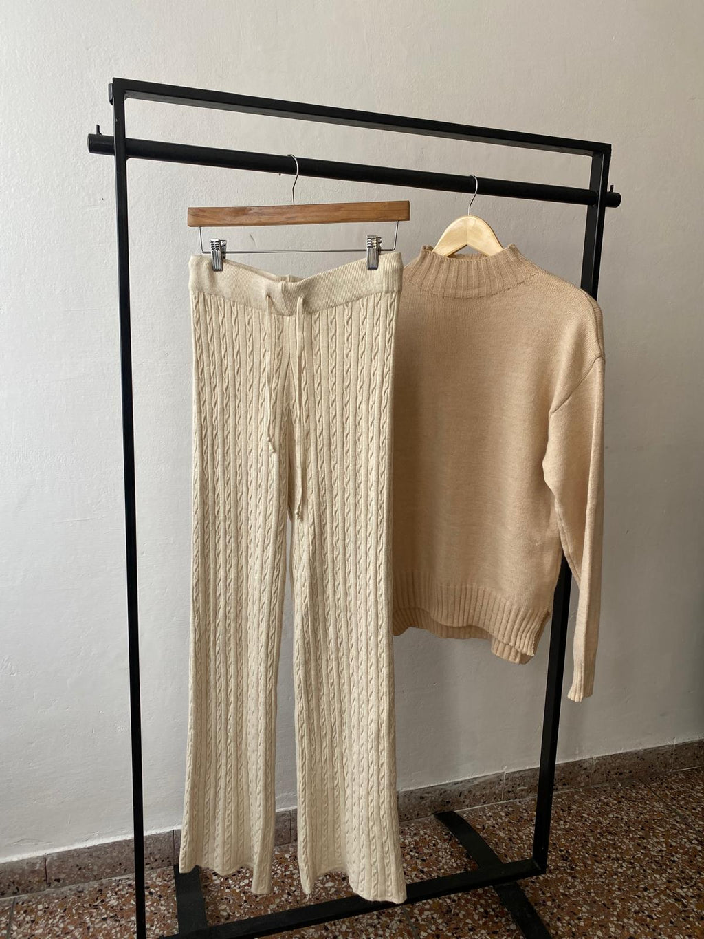 Conjunto tejido