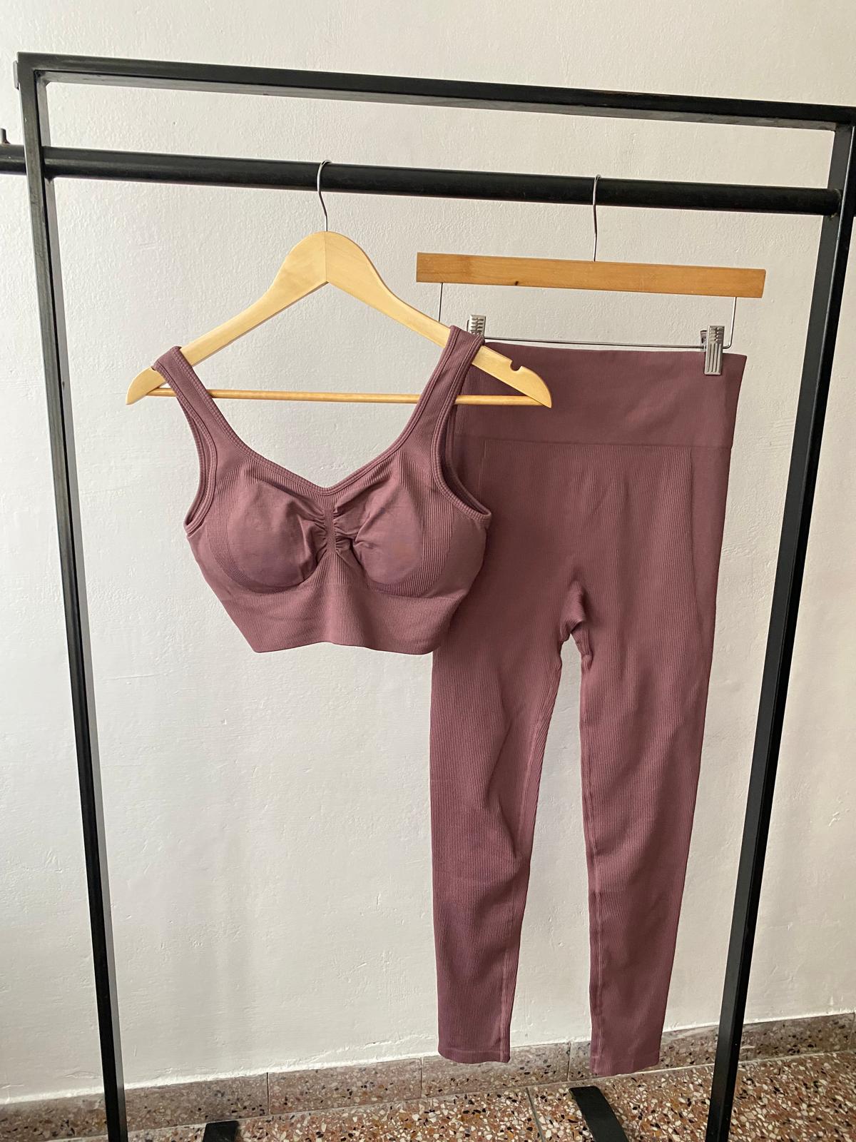 Conjunto fit